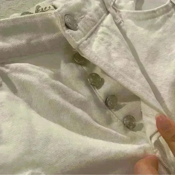 NWT Free People Maggie Mid-Rise Denim Shorts In Optic White Sz 26 - Picture 5 of 7